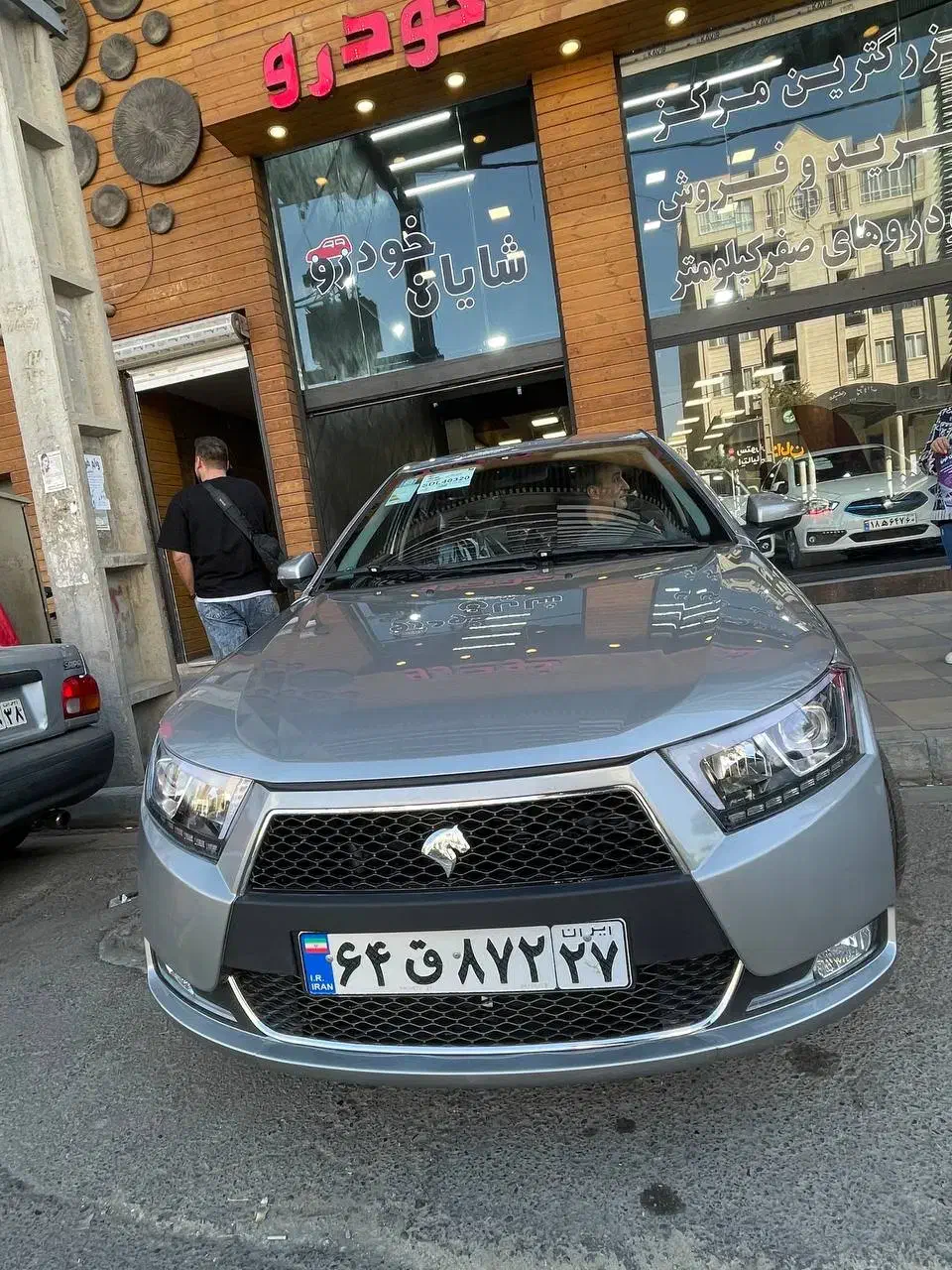 دنا/5 دنده و 6 دنده و اتومات/سفیدومشکی و تیتانیوم|خودرو سواری و وانت|کرج, مهرویلا جنوبی|دیوار