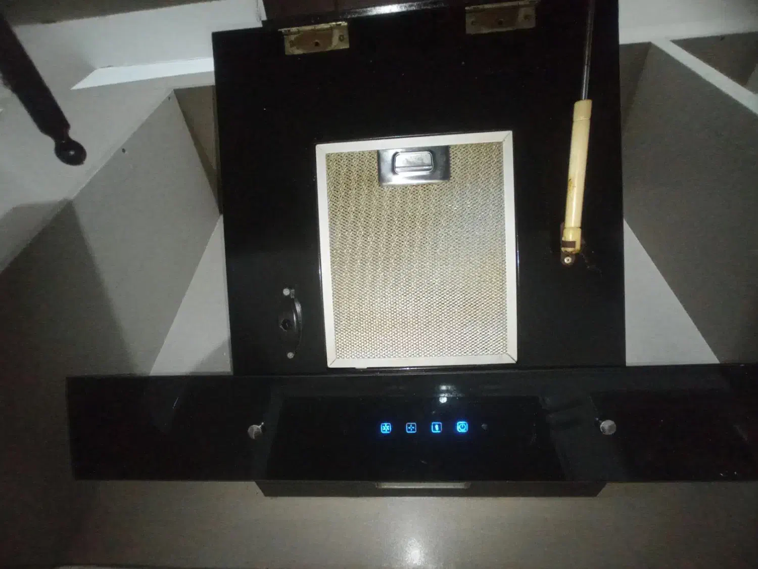 هود آشپزخانه دست دوم|هود|رشت, سیا اسطلخ|دیوار