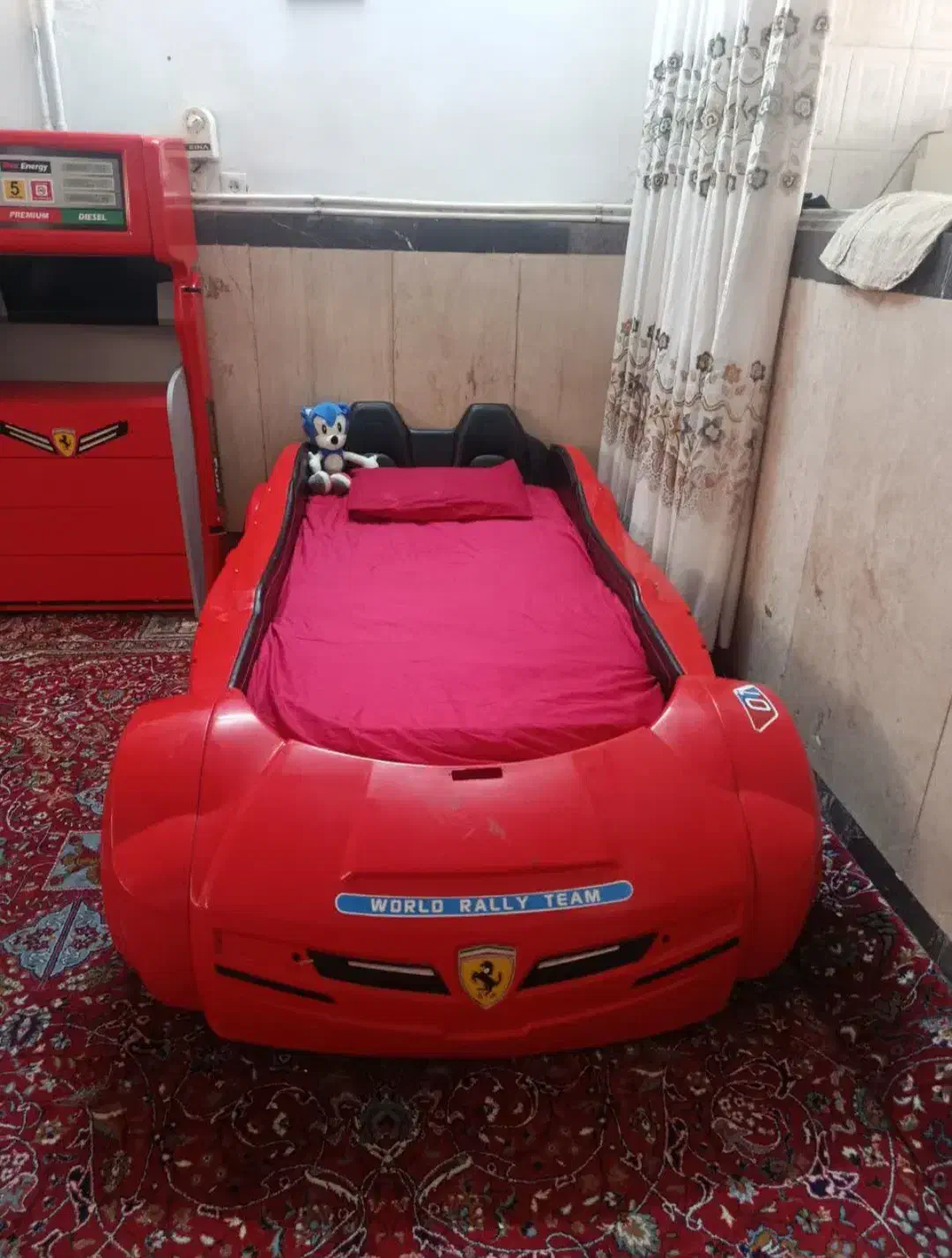 تخت|تخت و سرویس خواب|قم, وادی السلام|دیوار