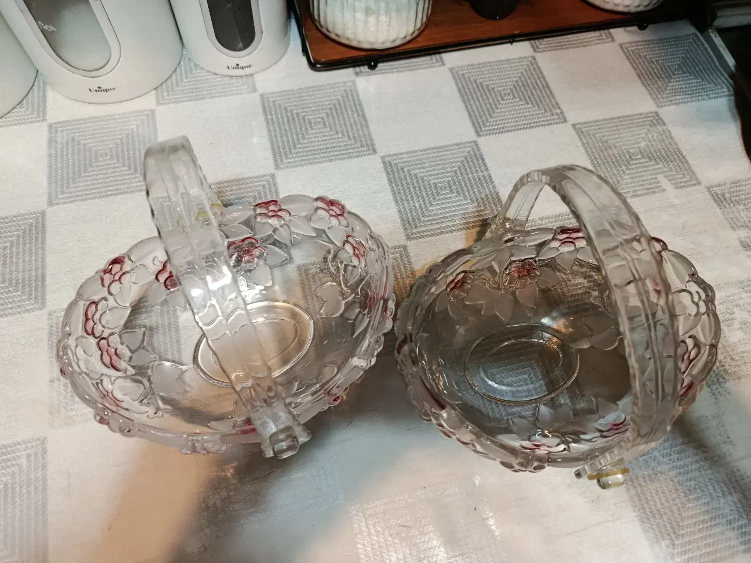 دو عدد شکلات خوری شیک وسالم وتمیز|ظروف سرو و پذیرایی|تهران, وحیدیه|دیوار