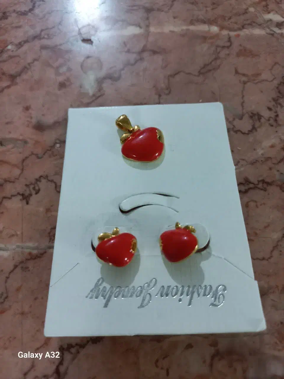 بدلیجات|بدلیجات|قم, هفت تیر|دیوار