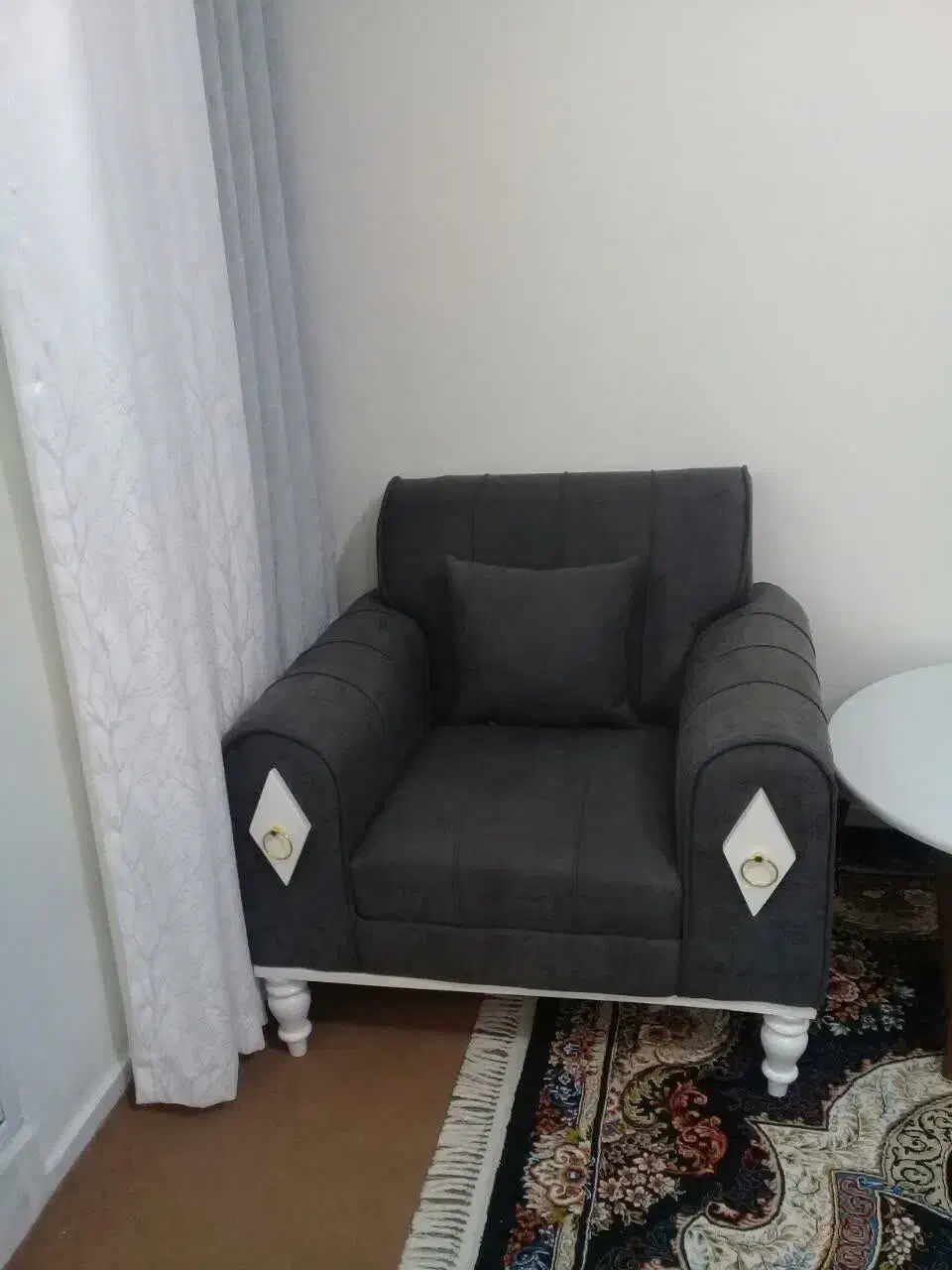 مبل و عسلی|مبلمان خانگی و میز عسلی|رباط‌کریم, رباط‌کریم|دیوار