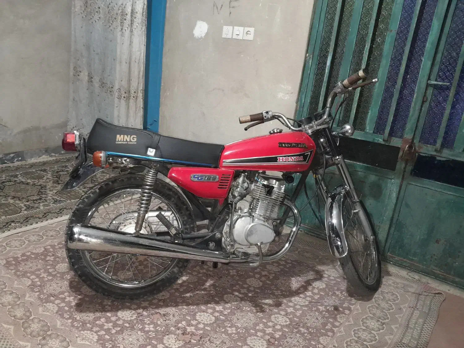 فروشی ۳۵|موتورسیکلت|خان ببین, |دیوار