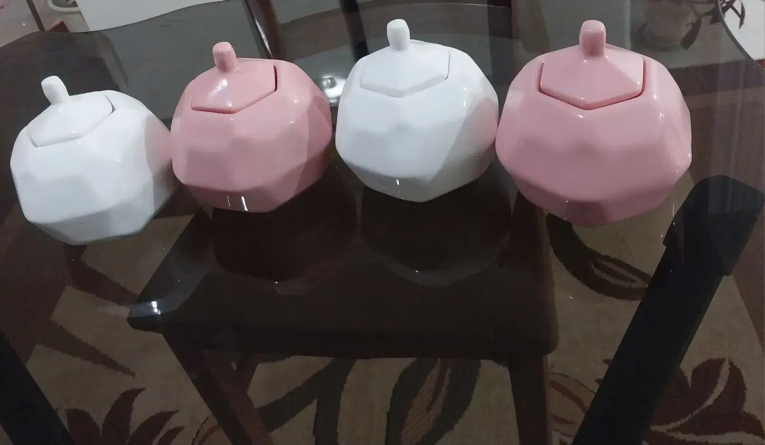 پاسماوری|ظروف نگهدارنده، پلاستیکی، یک‌بارمصرف|دورود, |دیوار