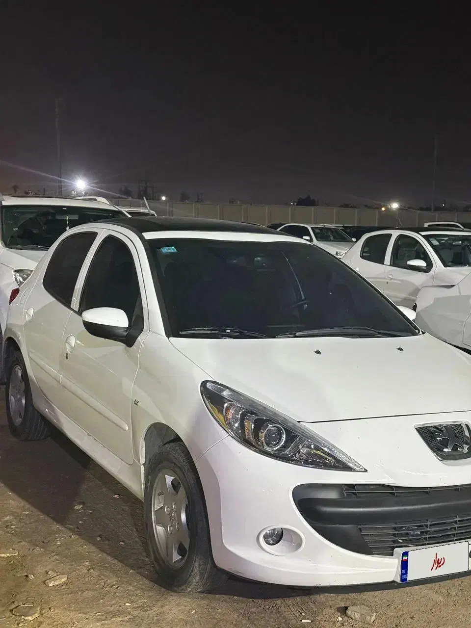 پژو ۲۰۷ ارتقا یافته فول همراه با لوازم|خودرو سواری و وانت|شیراز, حومه شیراز|دیوار