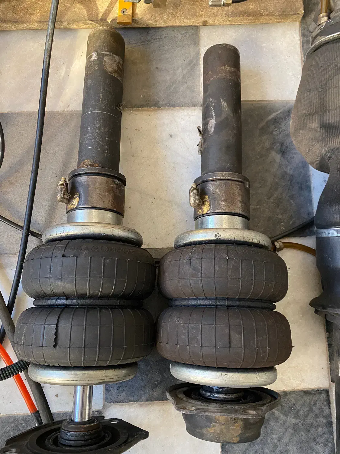 پنو ماتیک پژو قیمت مناسب|قطعات یدکی و لوازم جانبی|بیرجند, |دیوار