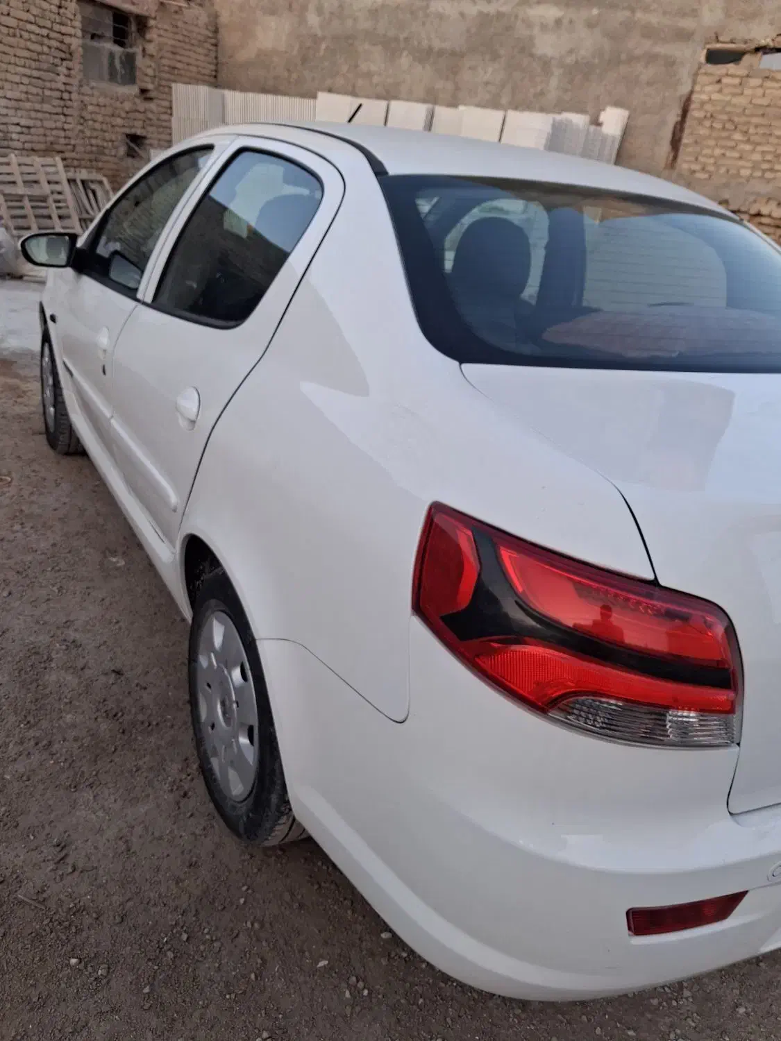 رانا پلاس ۴۰۱ در حد صفر ۵۶ تا کار کرد|خودرو سواری و وانت|بجنورد, |دیوار