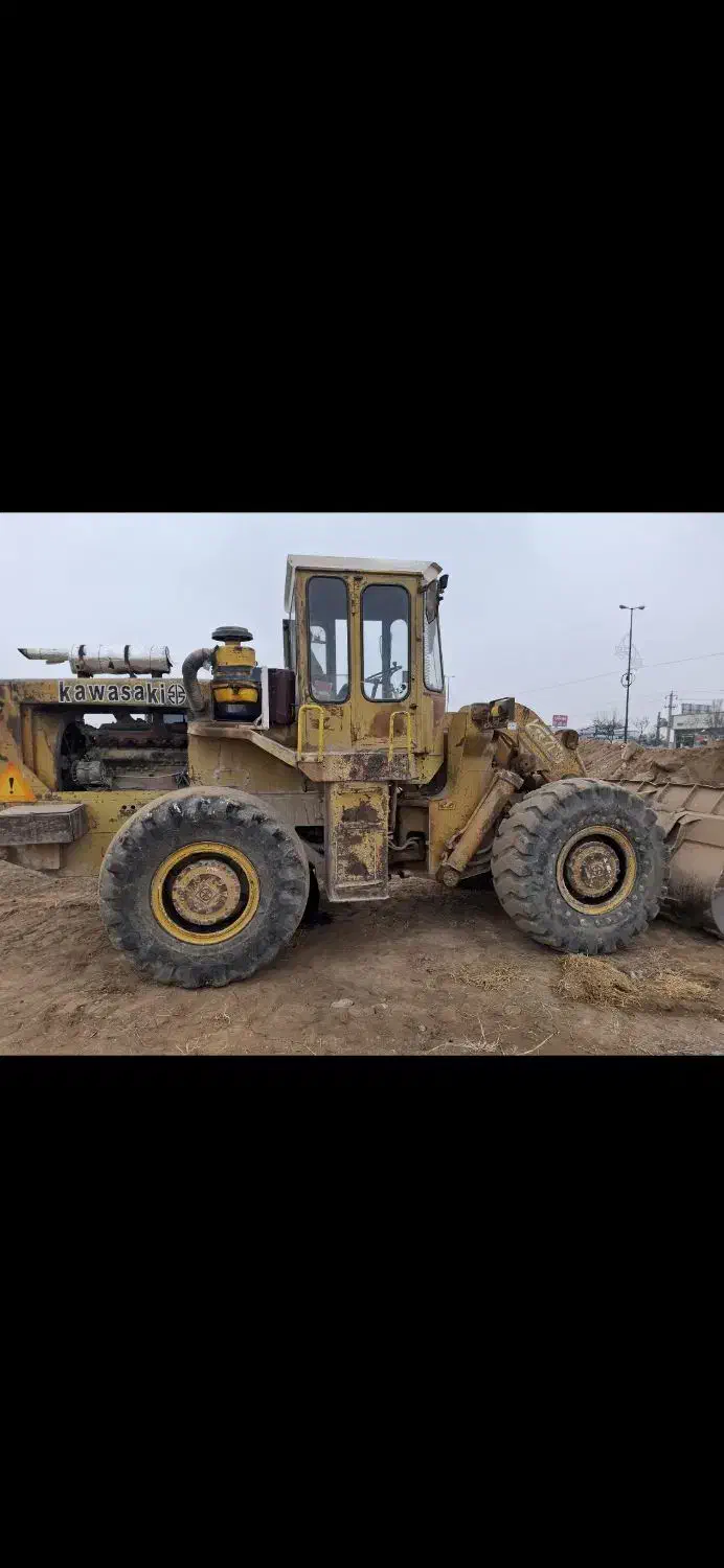 لودر کاوازاکی ۷۰ b|خودرو سنگین|تبریز, |دیوار