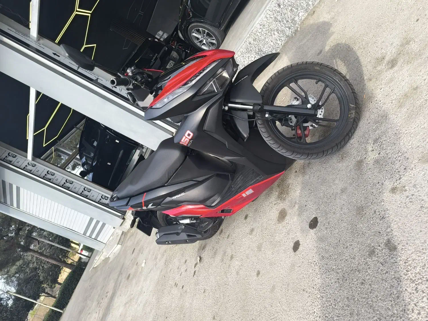 طرح کلیک|موتورسیکلت|لنجان, |دیوار