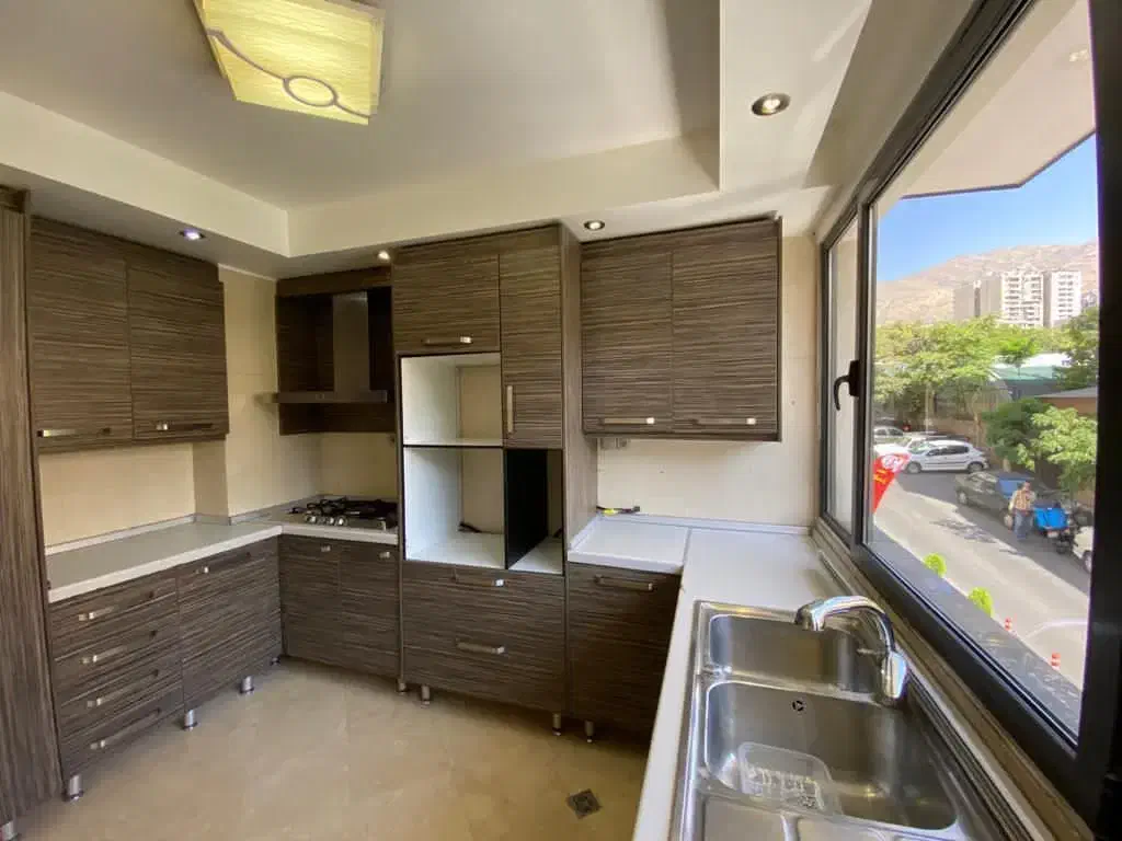 130 متر سه خواب / تک واحدی