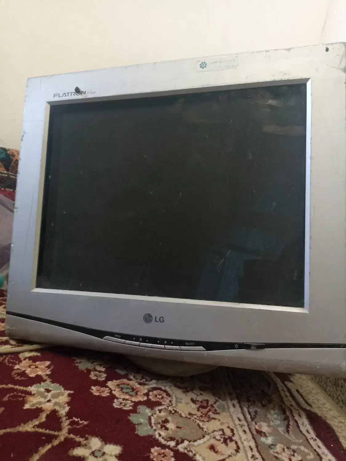 مانیتور کامپیوتر|رایانه رومیزی|فلاورجان, |دیوار