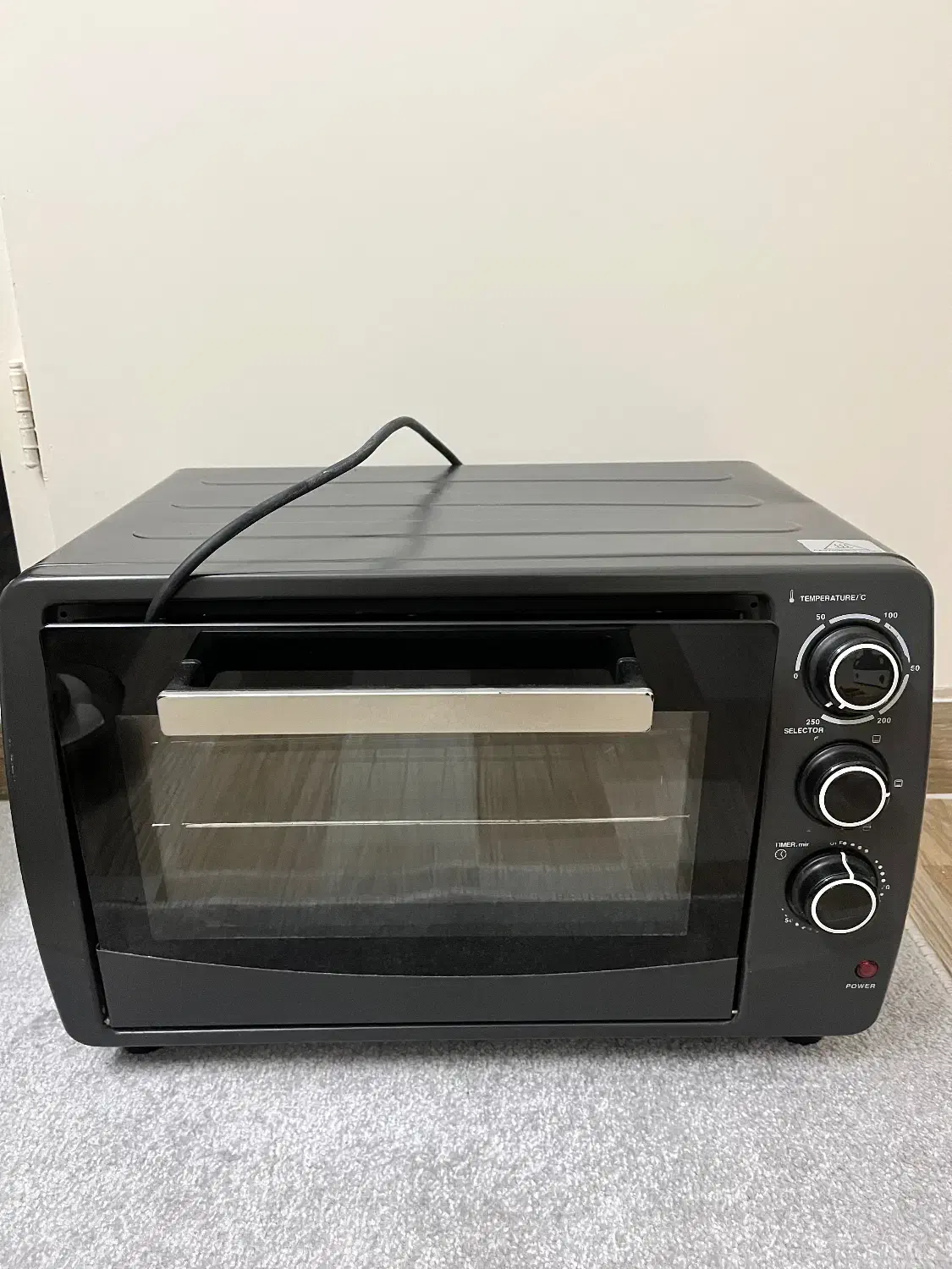 توستر کاملا سالم|اجاق گاز و لوازم برقی پخت‌وپز|گرگان, |دیوار