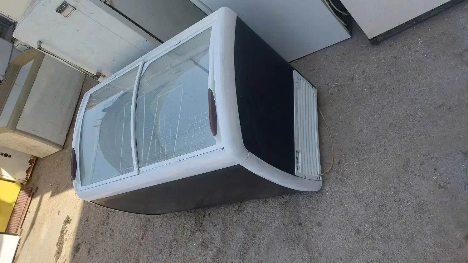 فریزر صندوقی رنگ شده آماده مصرف|یخچال و فریزر|یزد, |دیوار