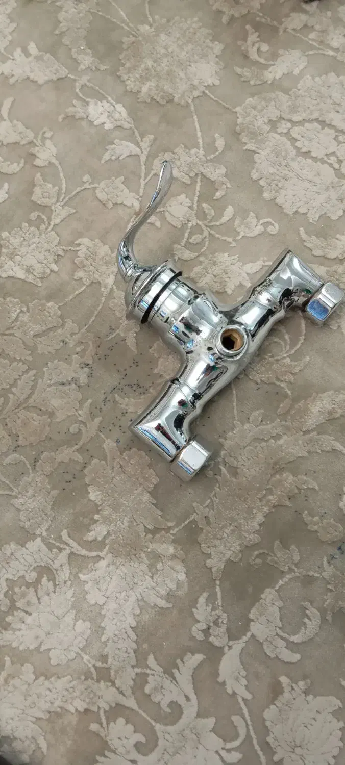 شیر توالت در حد نو مارک کویران|لوازم سرویس بهداشتی|قرچک, باقرآباد|دیوار