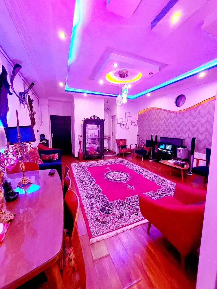 آپارتمان، اجاره ،روزانه،مبله|اجارهٔ کوتاه‌مدت آپارتمان و سوئیت|شهریار, شهریار|دیوار