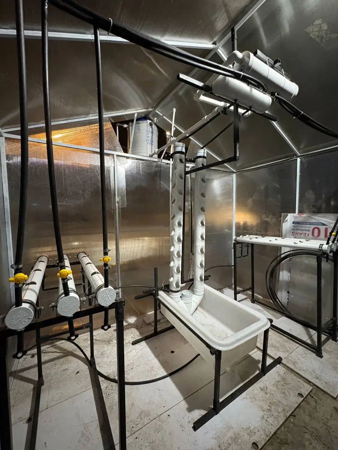 گلخانه های خانگی|خدمات باغبانی و درختکاری|تهران, شهرک علم و فناوری|دیوار