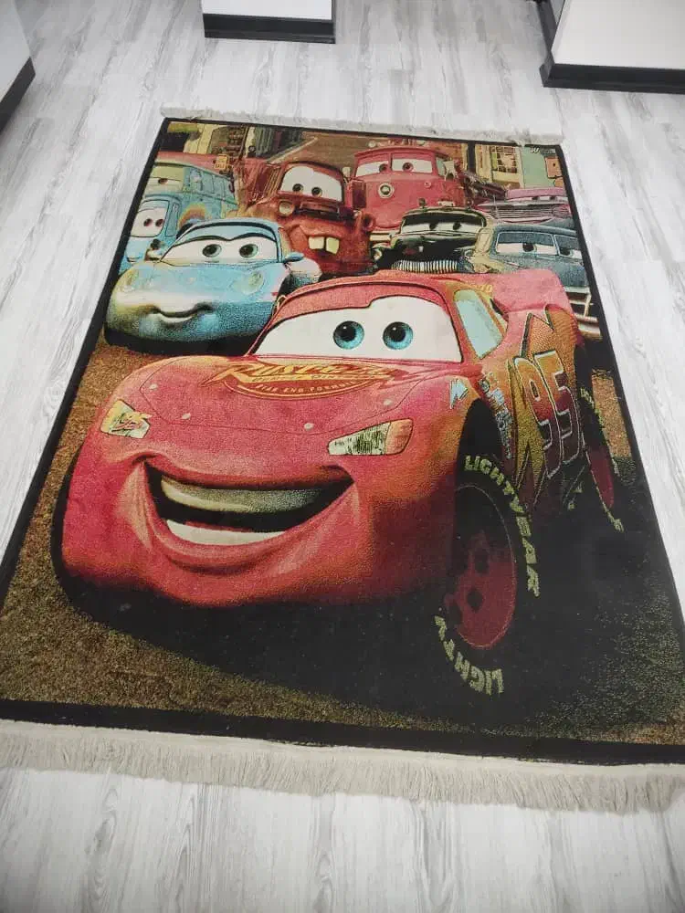 فرش 4 متری ماشین ها مکویین 700 شانه|فرش|تهران, طرشت|دیوار