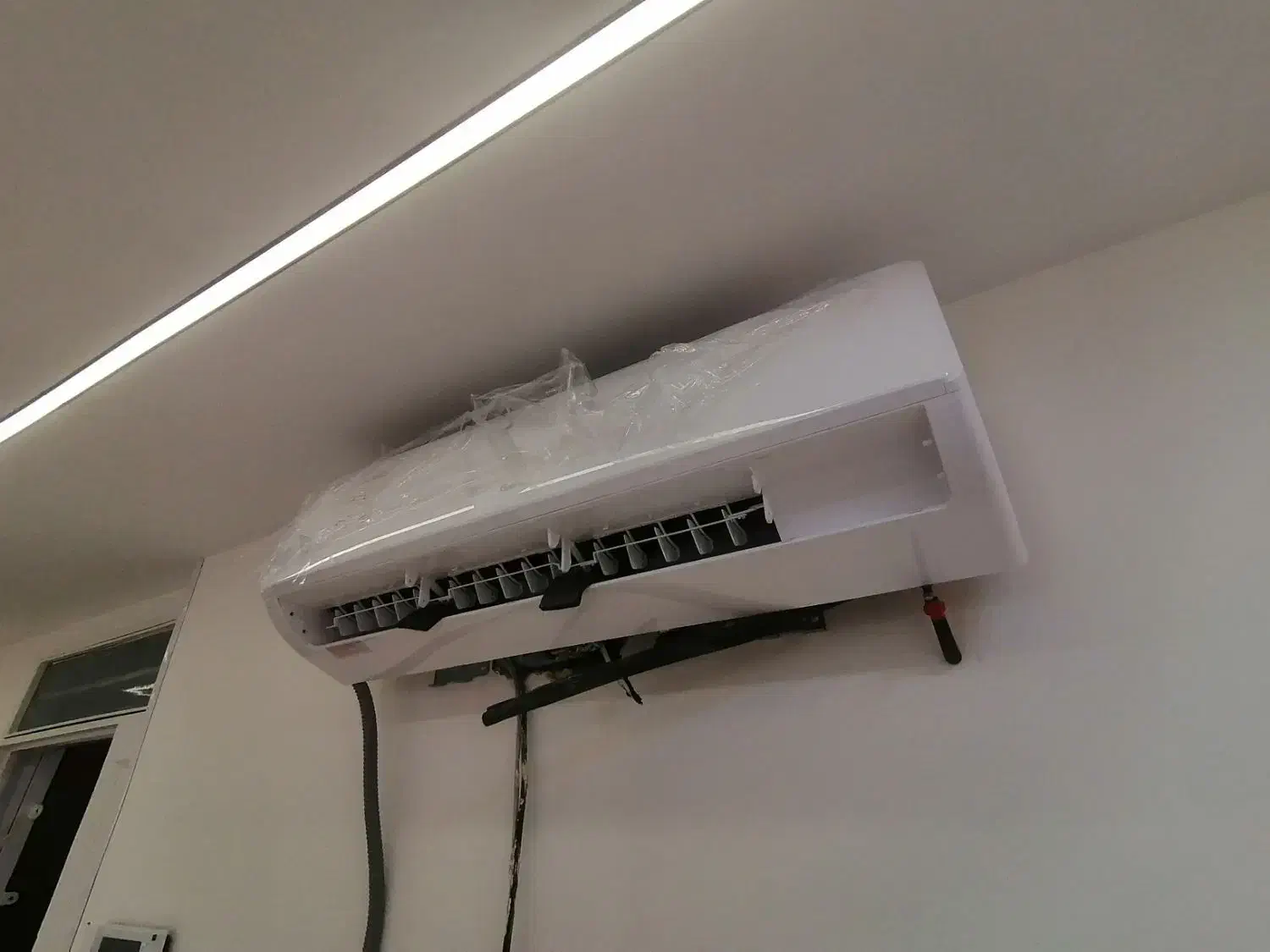 کولر گازی اسپیلت داکت اسپیلت|کولر گازی و فن‌کوئل|تهران, فلسطین (میدان انقلاب)|دیوار