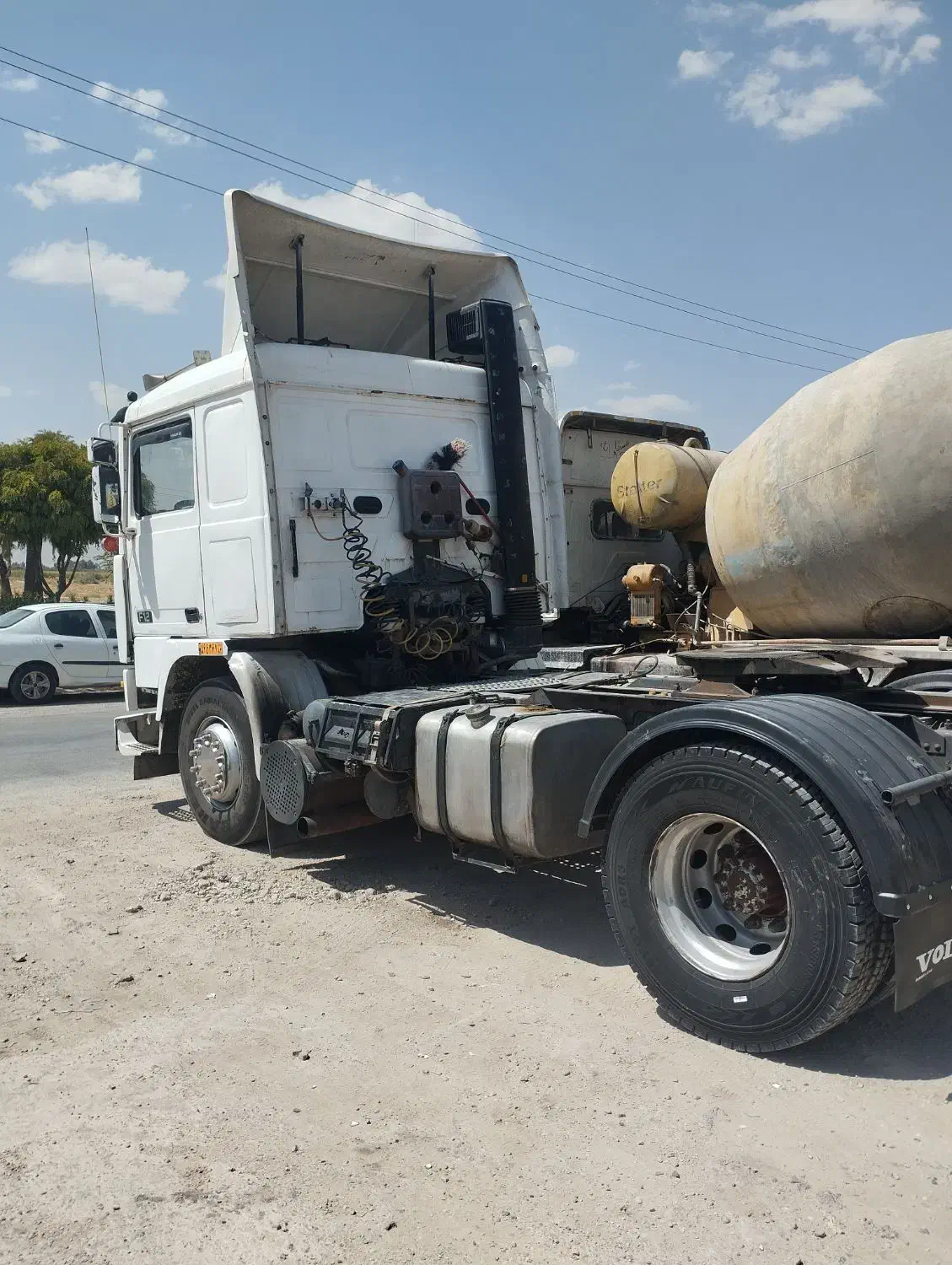 شاگرد ماشین بر باشه یا راننده ماشین اف12|استخدام حمل و نقل|کرمان, |دیوار