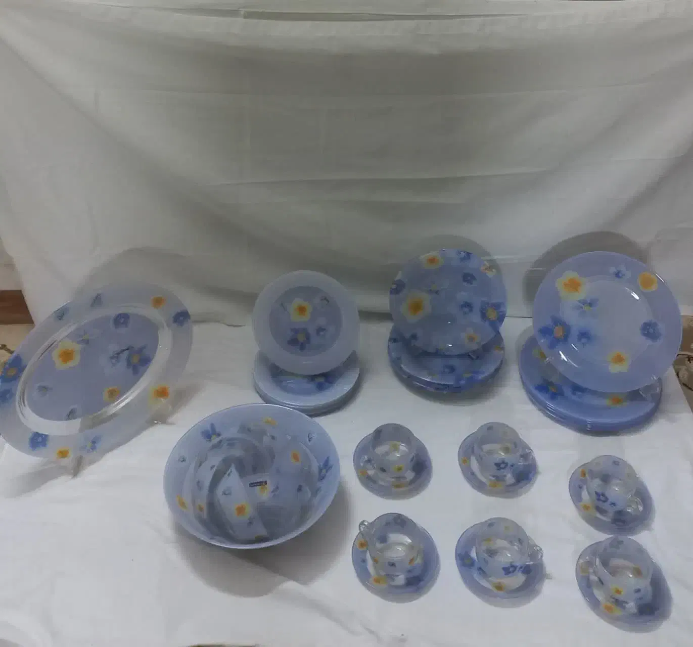 ظروف فرانسوی لومینارک به قیمت سرویس معمولی چینی ۶۰|ظروف سرو و پذیرایی|مشهد, طبرسی شمالی|دیوار