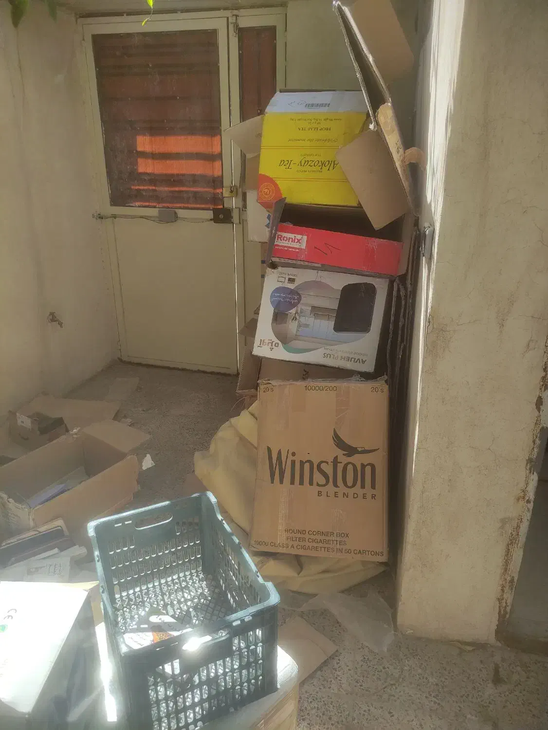 کارتون خالی مناسب بسته بندی در اسبابکشی|حراج|شیراز, سینما سعدی|دیوار