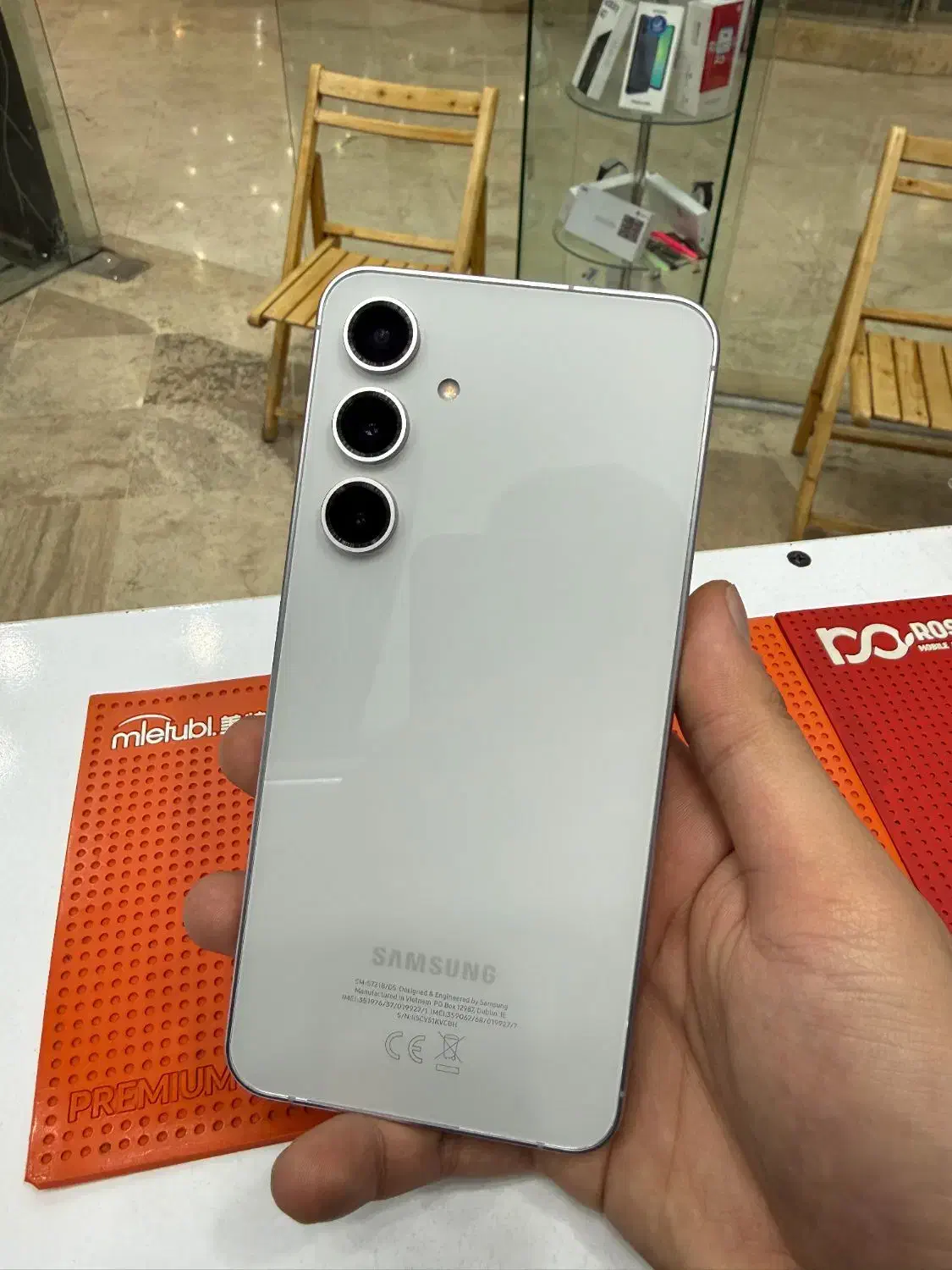 S24 FE 258 8|موبایل|هشتگرد, فاز ۲ مهستان|دیوار