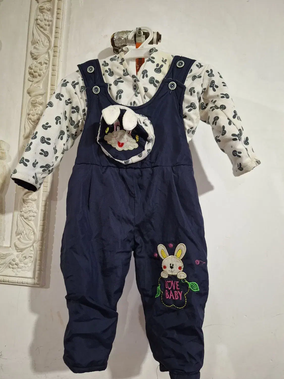 تعدادی لباس بچگانه با قیمت عالی|کفش و لباس بچه|شیراز, جوادیه|دیوار