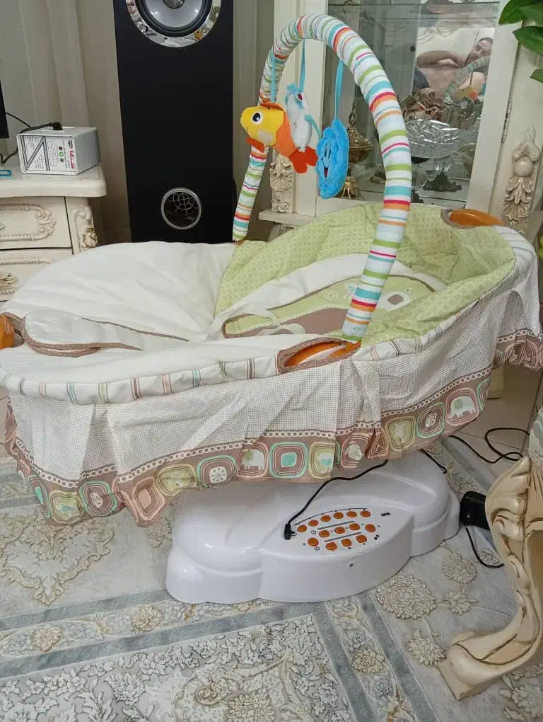 گهواره برقی نوزاد|تخت و صندلی بچه|ری, دولت‌آباد|دیوار