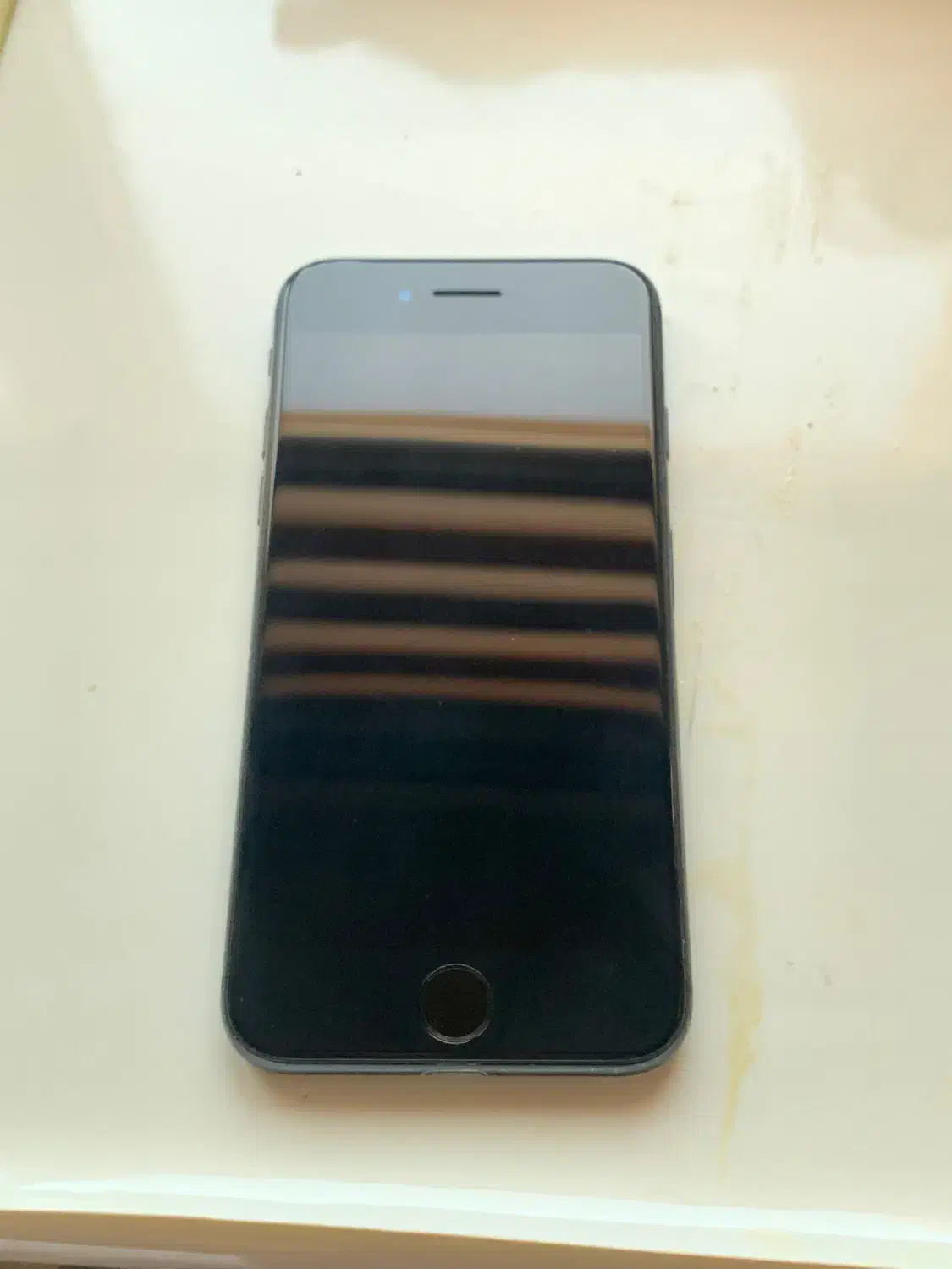 آیفون se 2020|موبایل|زیرآب, |دیوار