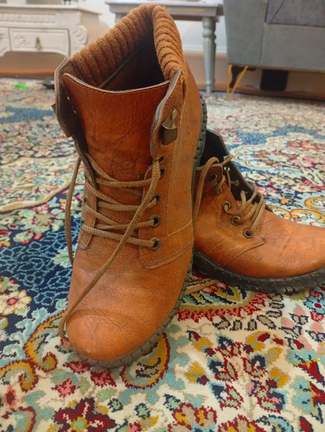 کفش|کیف، کفش، کمربند|مشهد, شهرک شهید باهنر|دیوار