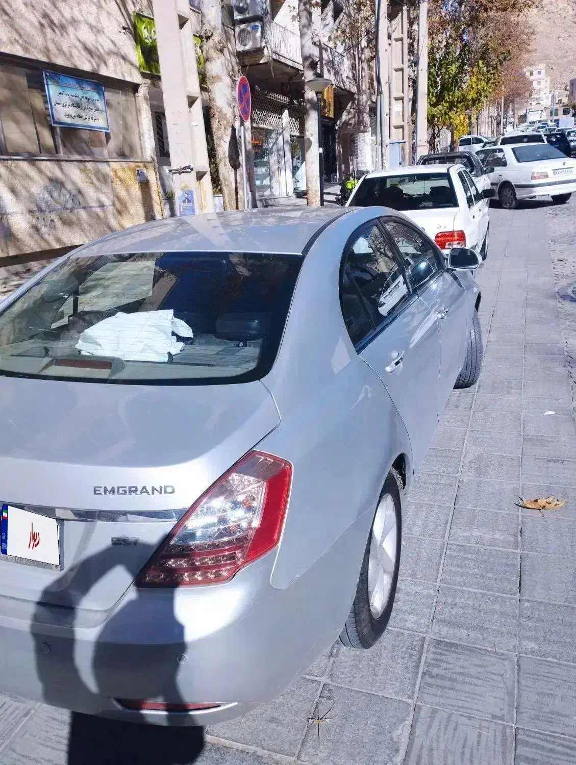 جیلی Emgrand 7 دنده‌ای، مدل ۲۰۱۳|خودرو سواری و وانت|تهران, استقلال|دیوار