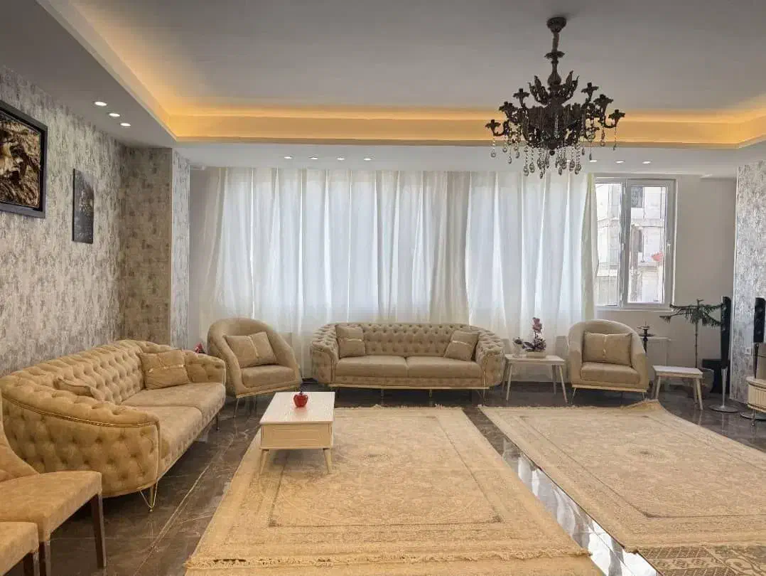 واحد ۱۲۵ متری بازرگان|فروش آپارتمان|بازرگان, |دیوار