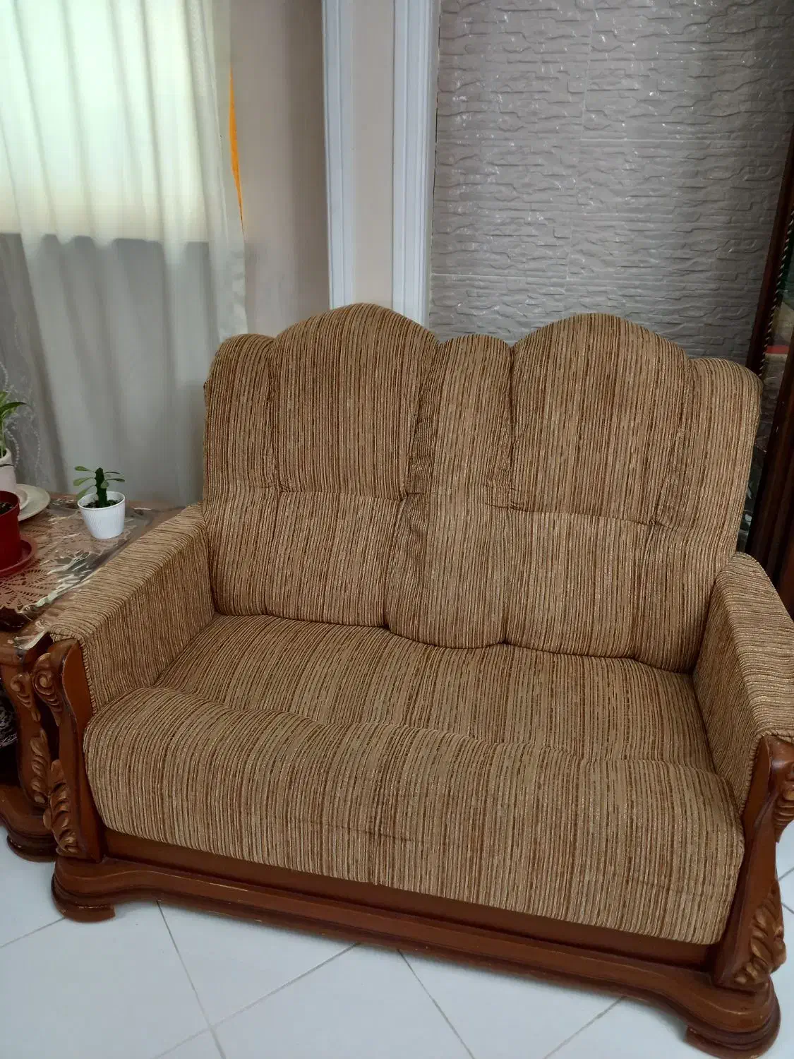 مدل راحتی ۷ نفره|مبلمان خانگی و میز عسلی|رشت, حسین آباد|دیوار