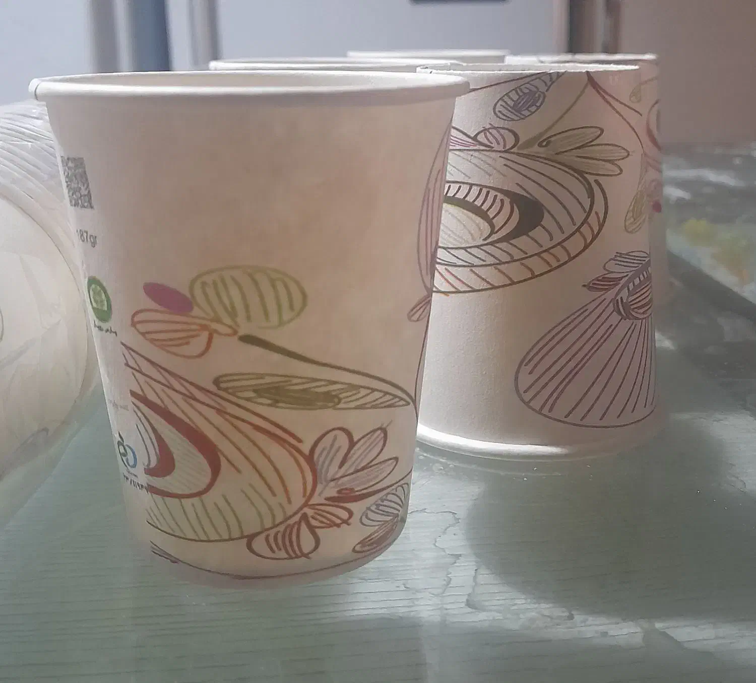 لیوان کاغذی مرغوب|ظروف نگهدارنده، پلاستیکی، یکبارمصرف|تبریز, |دیوار