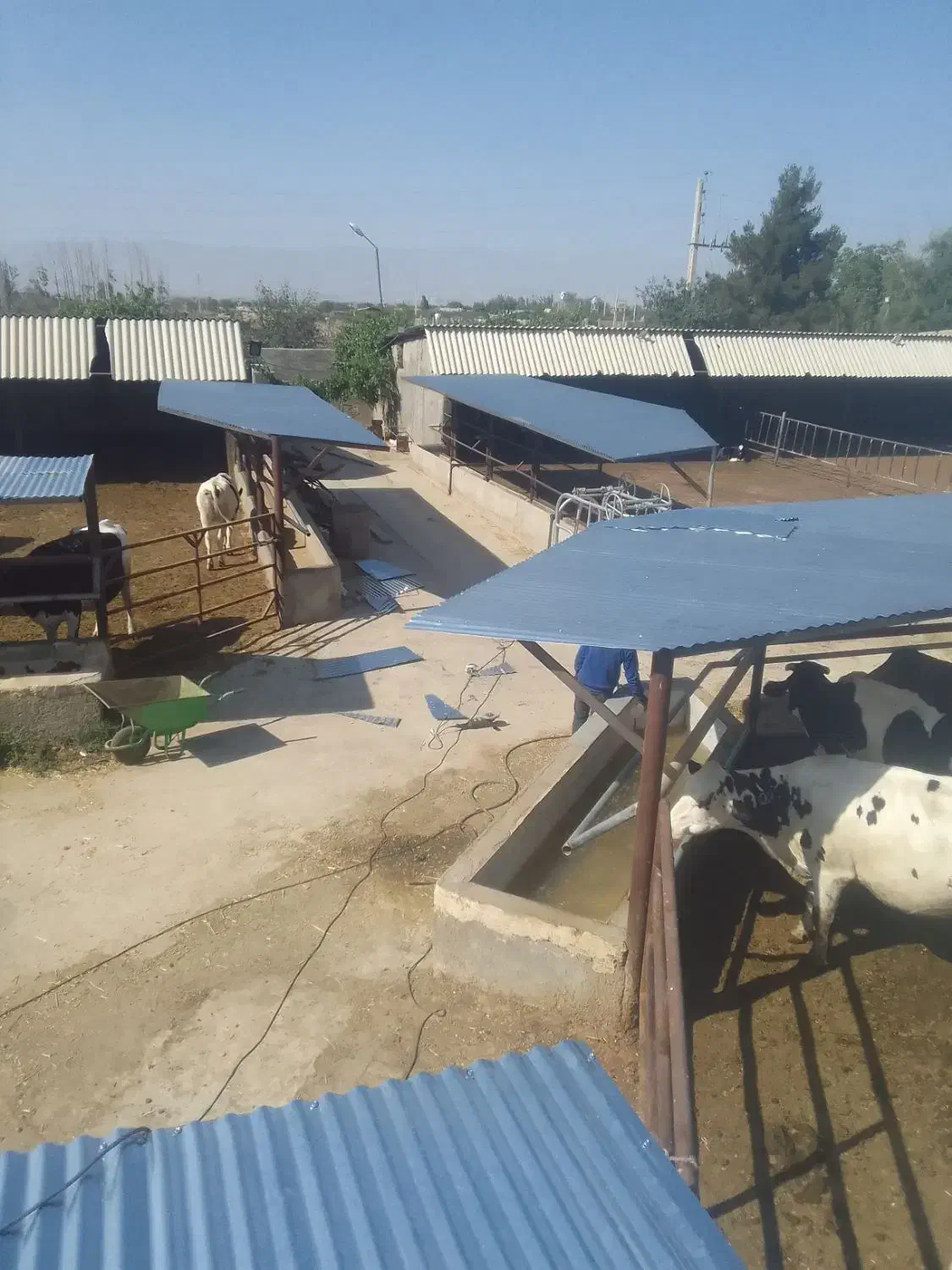 جوشکاری لوله کشی و برق کاری نقاشی(قیمت مناسب)|خدمات پیشه و مهارت|کرج, گلشهر|دیوار