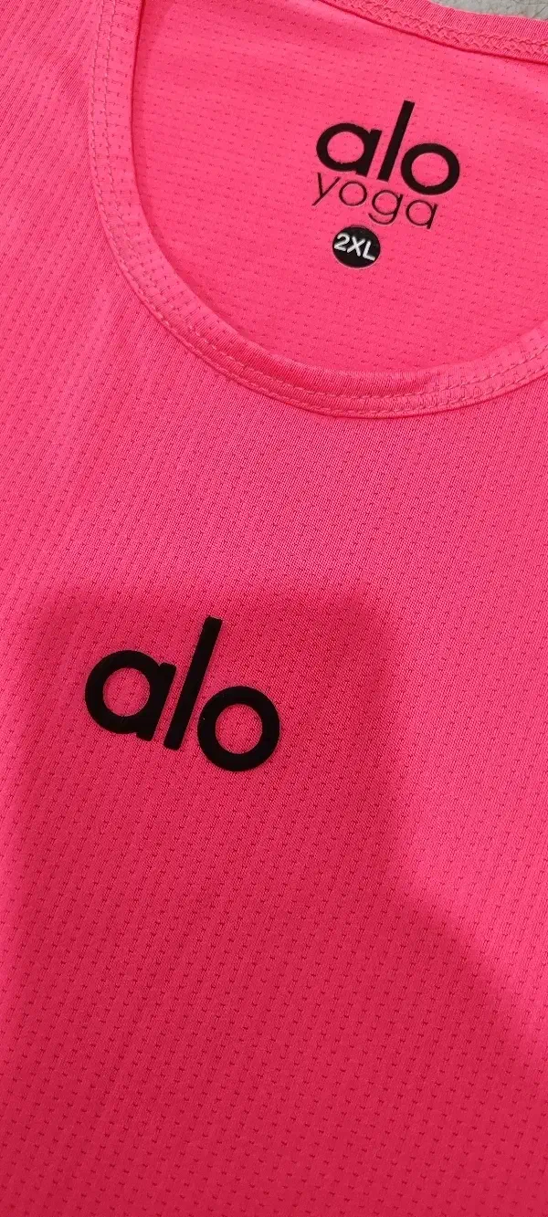 تعدادی لباس ورزشی|تجهیزات ورزشی|کرمان, |دیوار