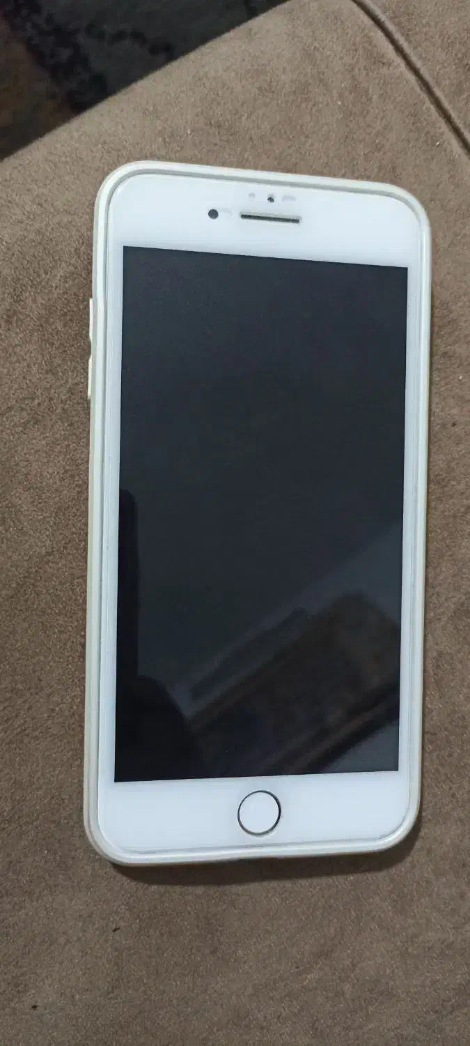 گوشی آیفون 8 پلاس|موبایل|مشهد, گلبرگ|دیوار