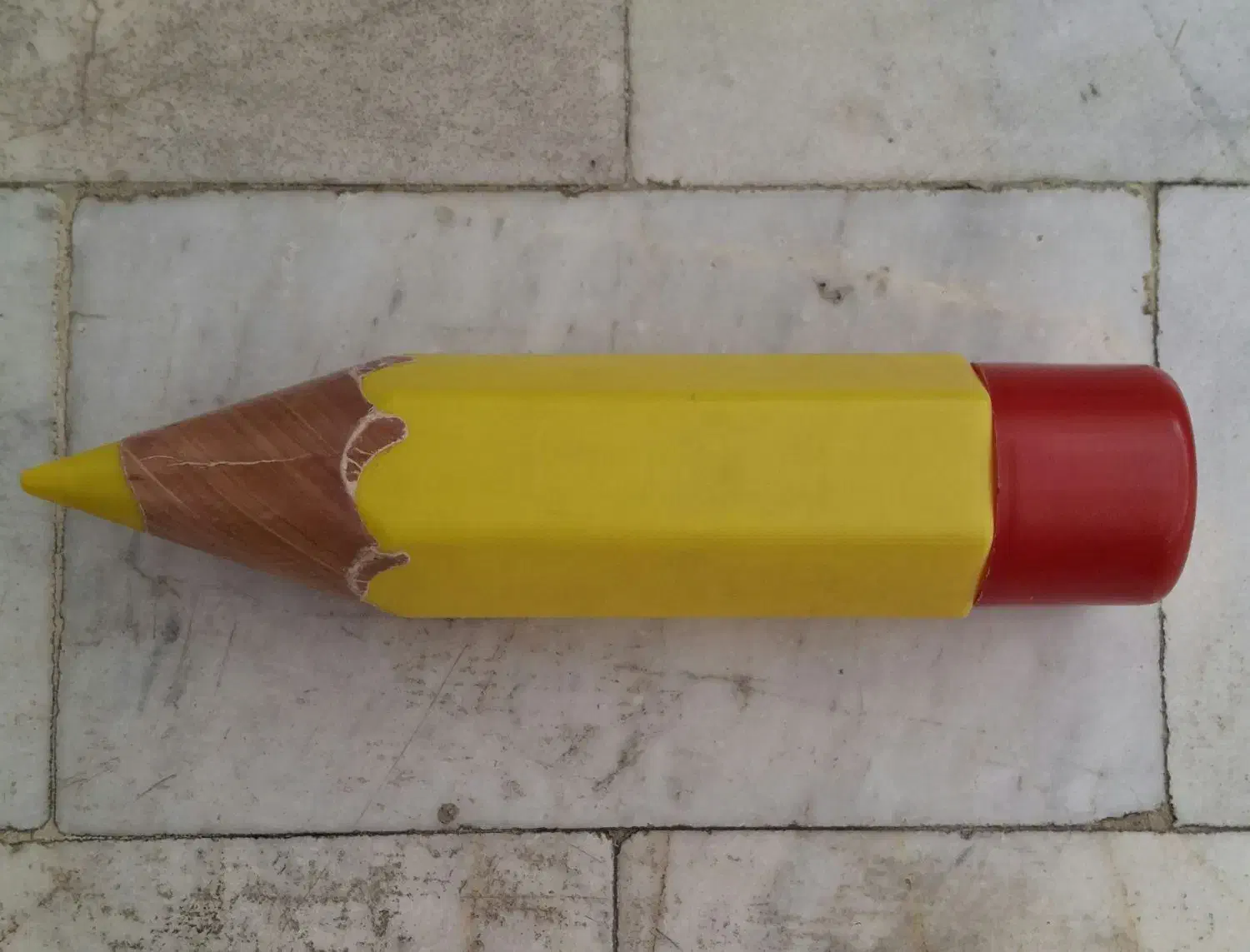 جامدادی بزرگ طرح مداد|لوازم التحریر|رشت, سلیمانداراب|دیوار