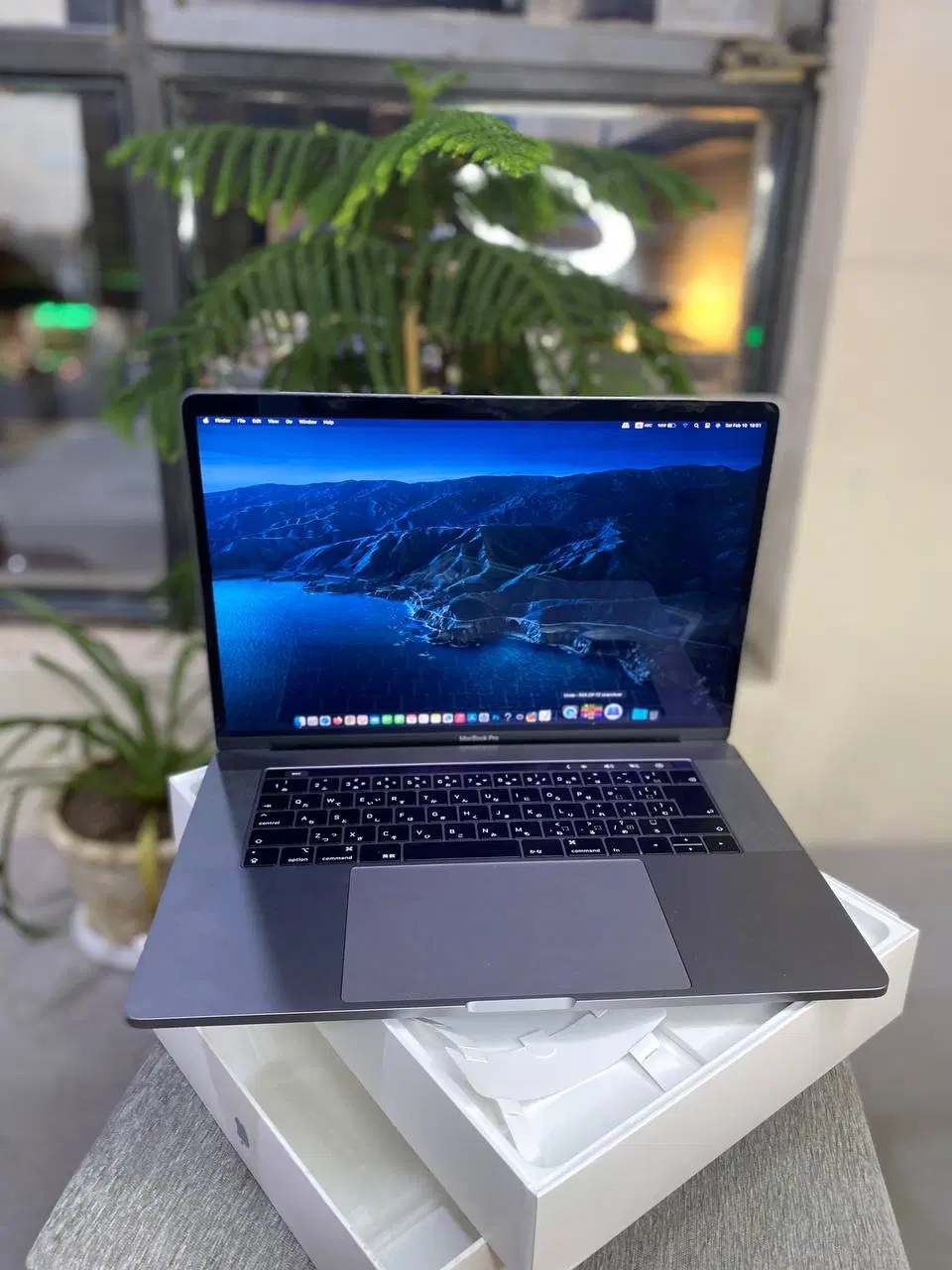MacBook Pro 2018|رایانه همراه|تهران, فلسطین (میدان انقلاب)|دیوار