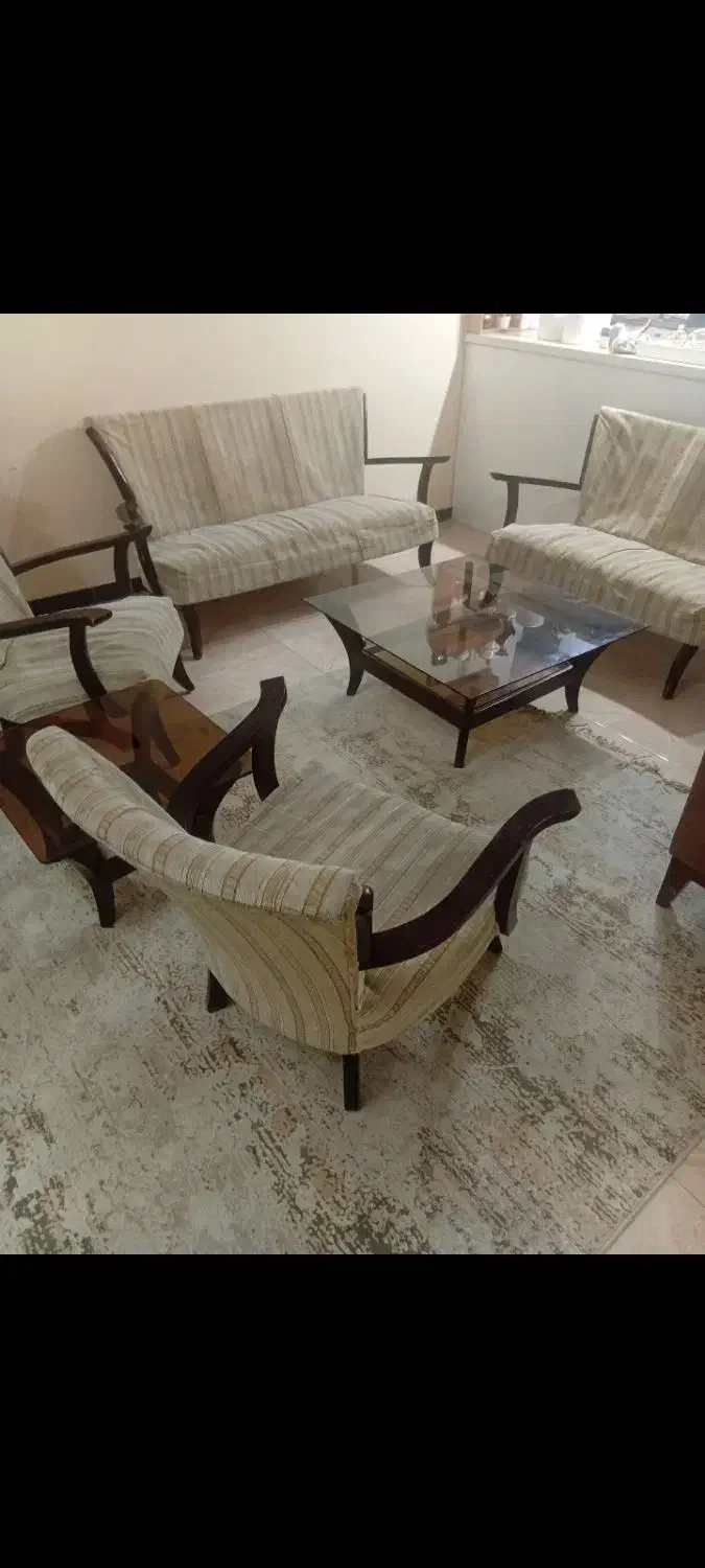 میز ناهار خوری ومبل|میز و صندلی غذاخوری|محمدشهر, شهرک پیام (مهرالبرز)|دیوار