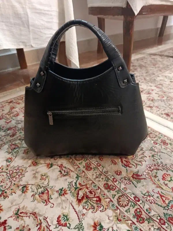 کیف زنونه|کیف، کفش، کمربند|بروجرد, |دیوار