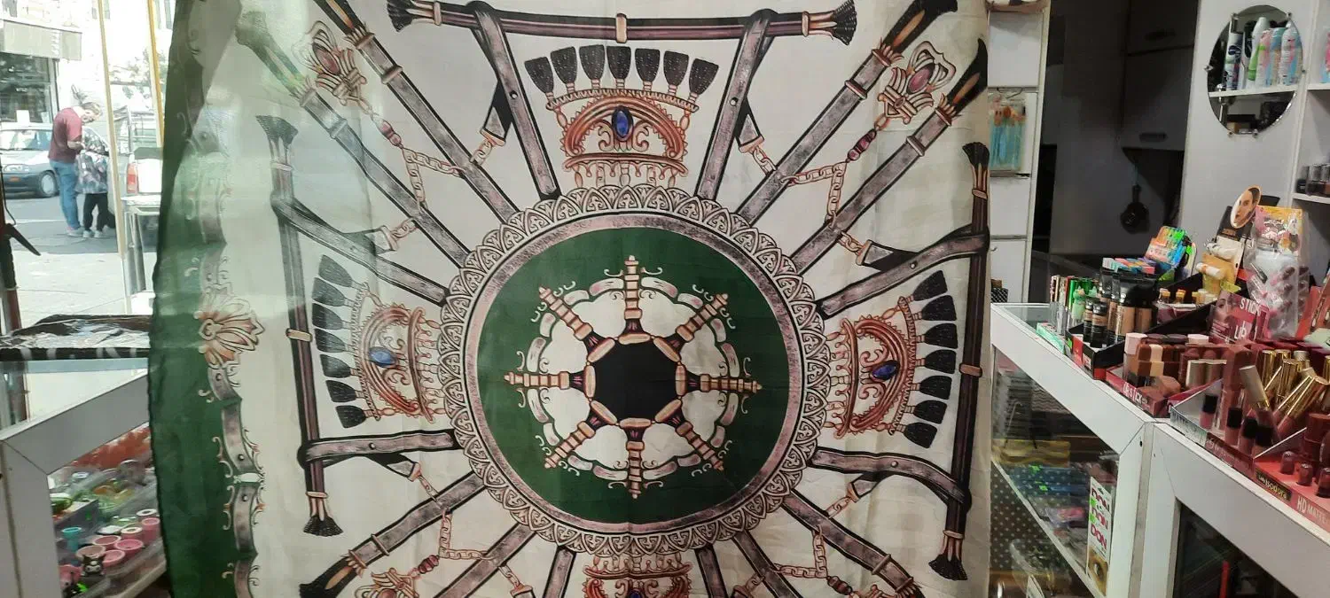 روسری مجلسی|لباس|ری, علایین|دیوار