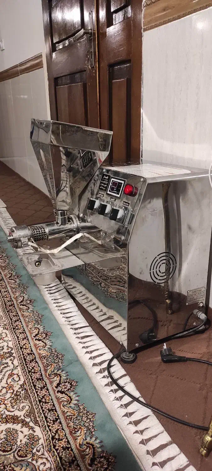 روغنگیر کالیبر۳۰نوواکبند|ماشین‌آلات صنعتی|چهارباغ, |دیوار