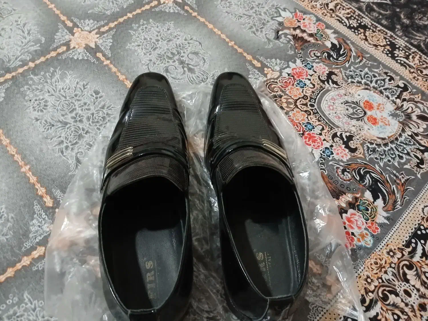 کفش مردانه سایز ۴۲|کیف، کفش، کمربند|کرج, کوی امامیه|دیوار