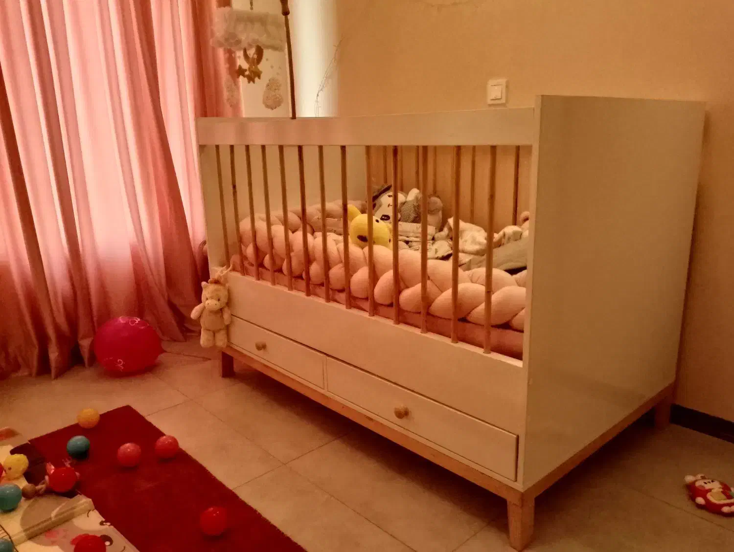 تخت کودک|تخت و صندلی بچه|تهران, نیلوفر|دیوار