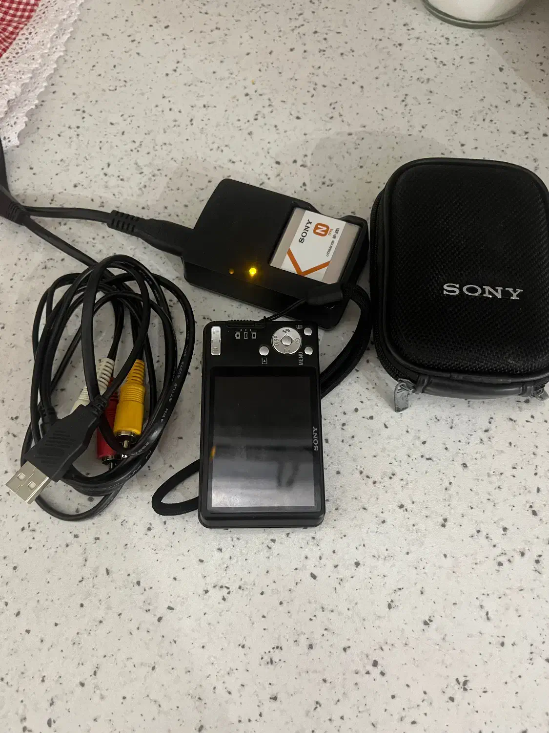 دوربین فیلم برداری عکس برداری سونی|دوربین عکاسی و فیلم‌برداری|تهران, تهرانسر شرقی|دیوار