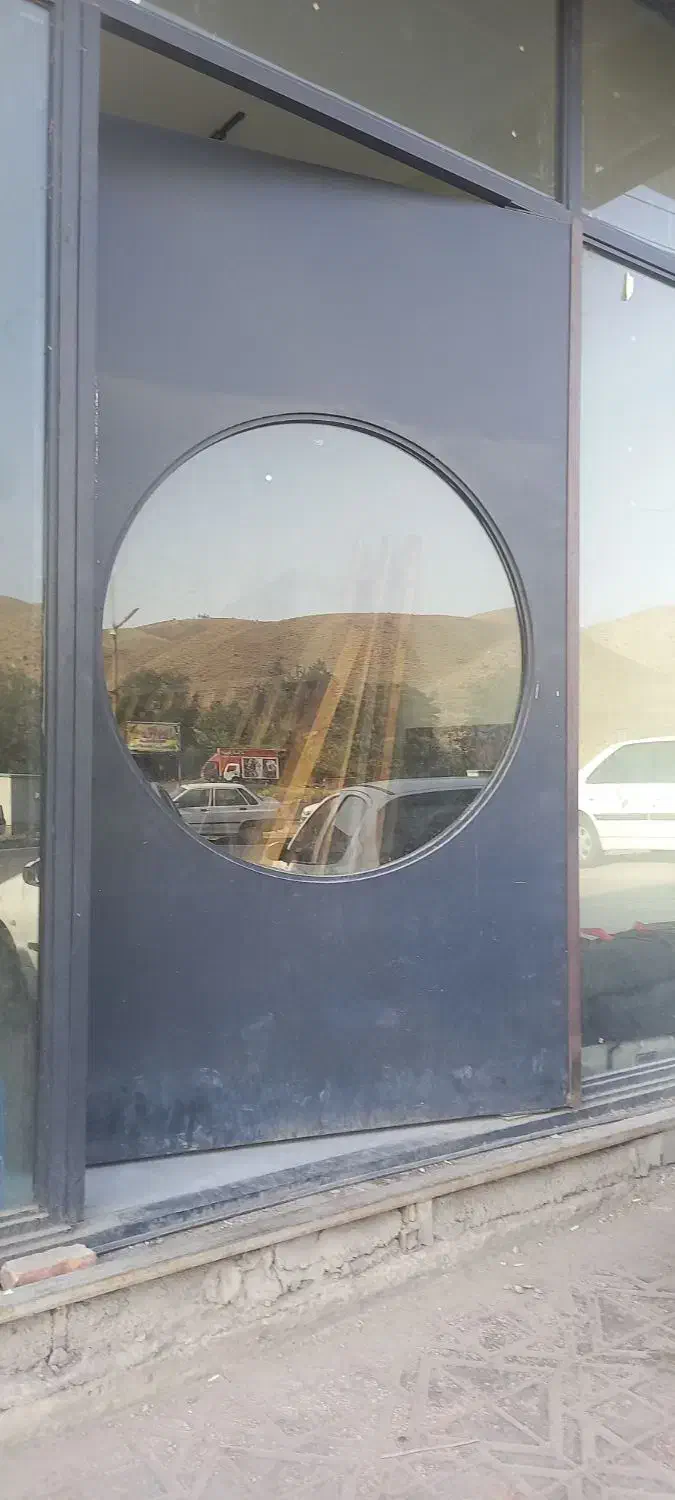 استخدام استاد کار  درو پنجره آهنی|استخدام صنعتی، فنی، مهندسی|جاجرود, |دیوار