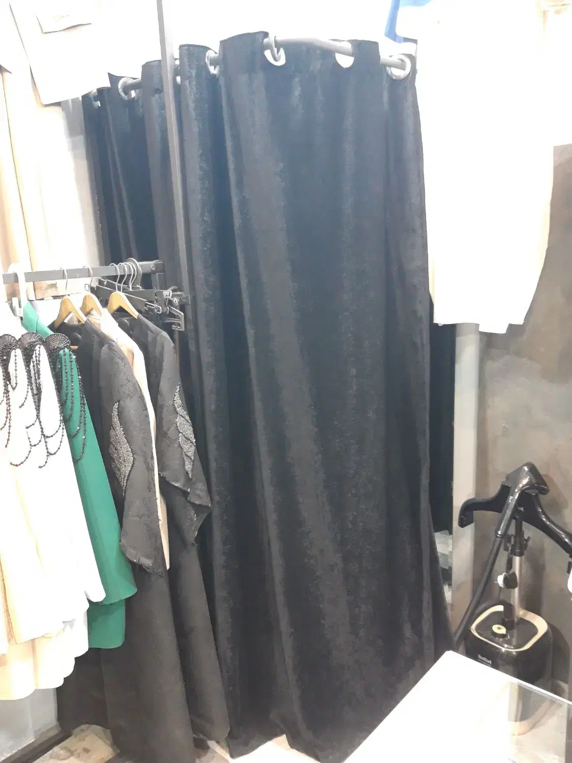 حراج بوتیک زنانه|فروشگاه و مغازه|اسلام‌شهر, مطهری|دیوار