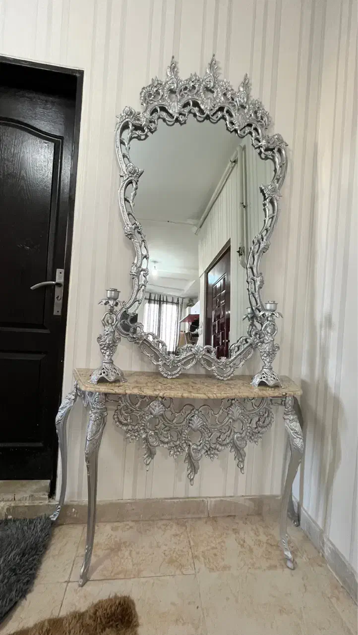 آینه کنسول ۲متری فلزی|مبلمان خانگی و میز عسلی|تهران, مهرآباد|دیوار