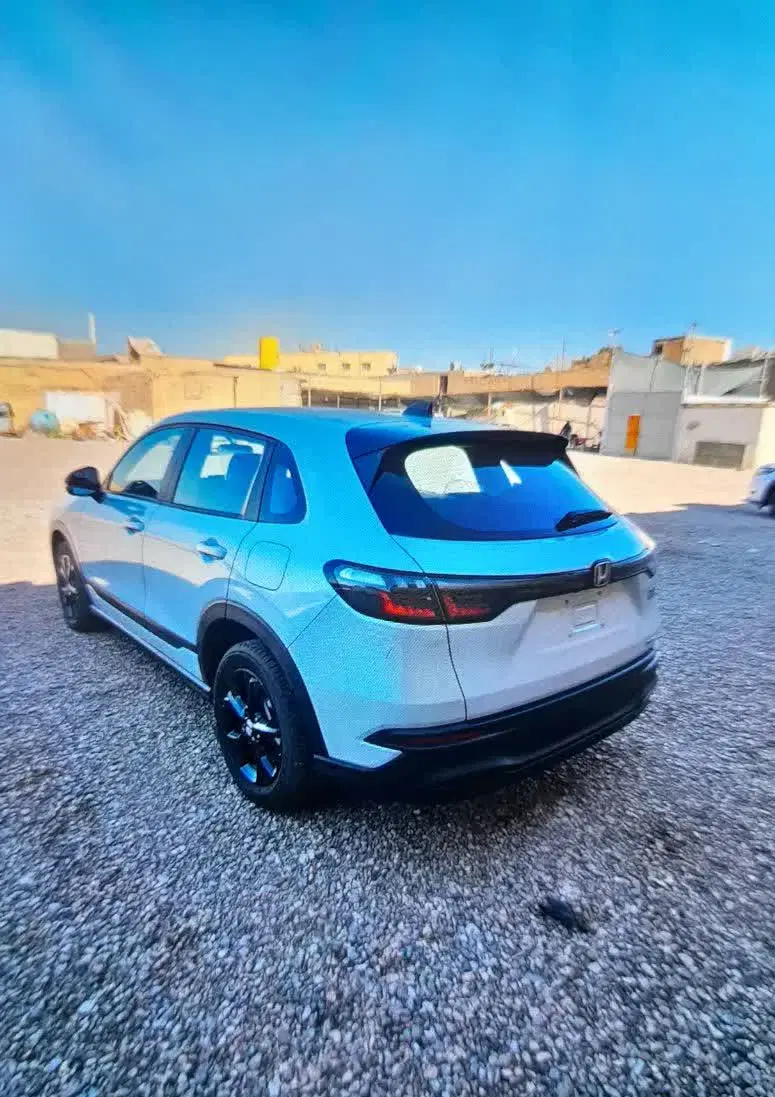 Honda HRV new face 2000cc|خودرو سواری و وانت|اصفهان, جی شیر|دیوار